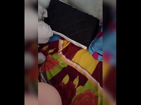 ❤️ Nire gelakidea etxean bakarrik geratzen da, bere senarra oporretara joaten delako eta nik izorratzeko eta ipurdia esnez betetzeko aprobetxatzen dut ☑ Sexu bideoa %eu.fuxporn-com.ruan