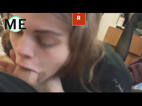 ❤️ Eztarria, galtza urratuak eta takoi urratuak elkartzeko atseginak dira ☑ Sexu bideoa %eu.fuxporn-com.ruan